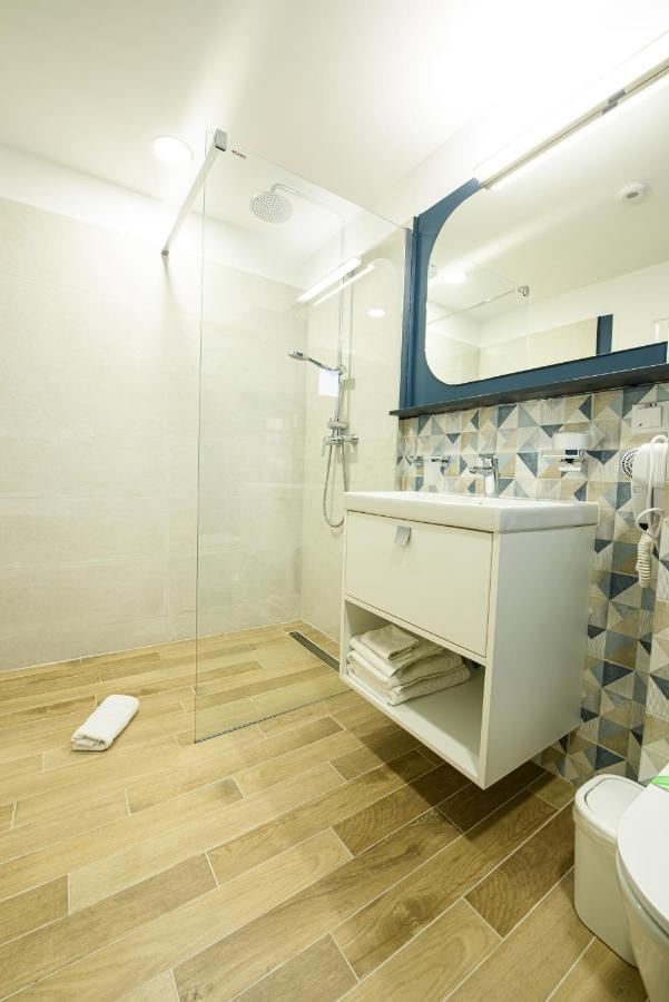 Vila Sarisa Déva Kültér fotó